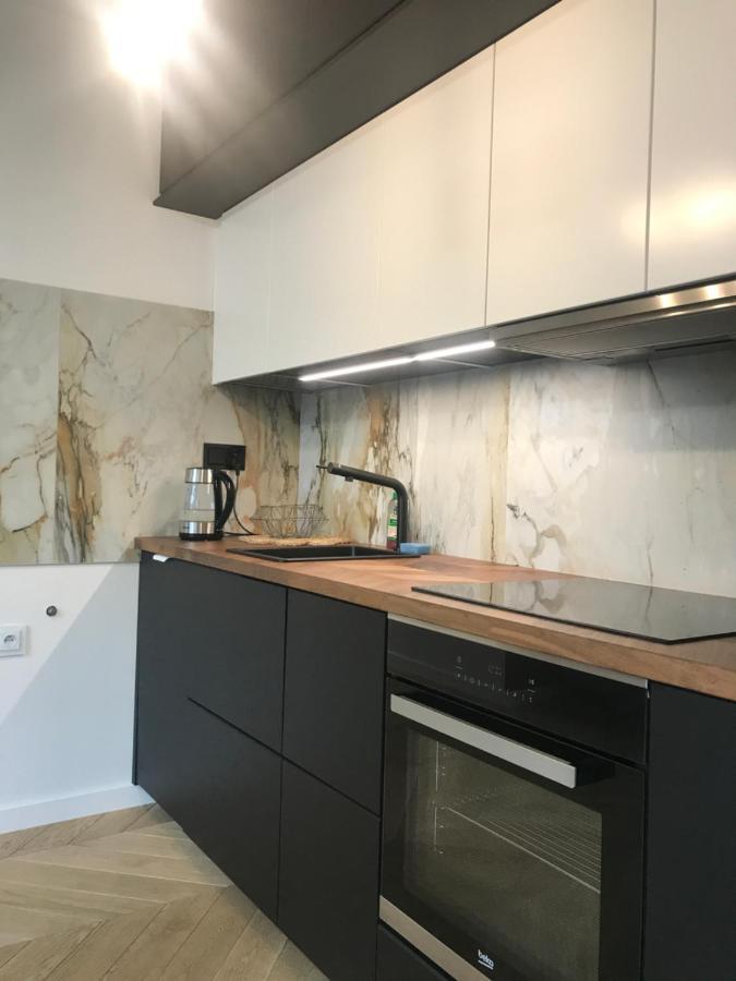 Garden Apartment Self Check-In - Bezkluczowy Dostep W 10 Minut O Kazdej Porze Krasków Εξωτερικό φωτογραφία